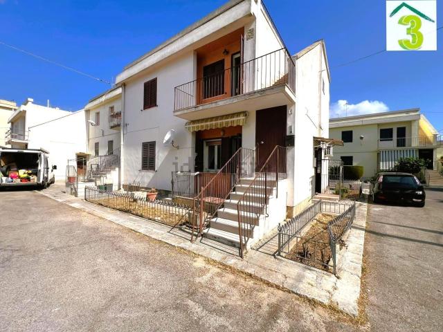 Villetta indipendente in vendita di 80 m² in Via Dante Alighieri