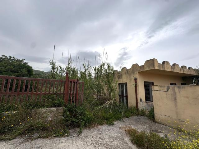 Villetta indipendente in vendita di 80 m² in Via degli Uliveti