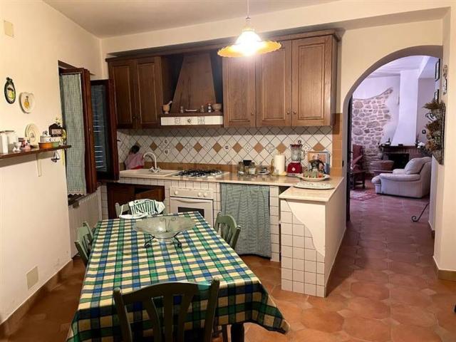Villetta indipendente in vendita di 80 m² in Via dei Marsi, 4