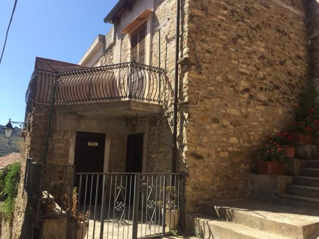 Villetta indipendente in vendita di 80 m² in Via Duca degli Abruzzi, 47