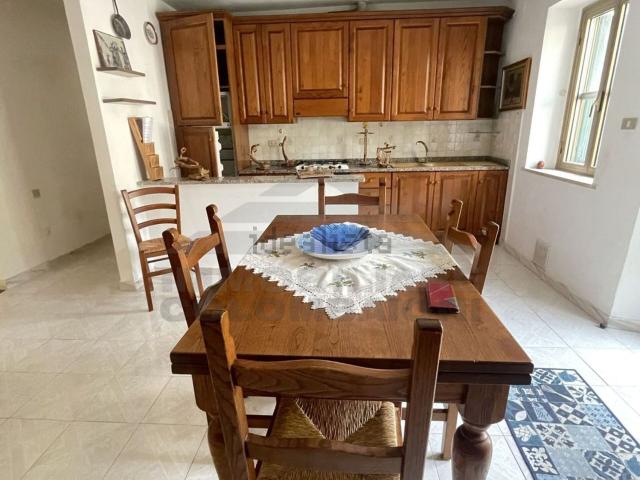Villetta indipendente in vendita di 80 m² in Via E. de Nicola