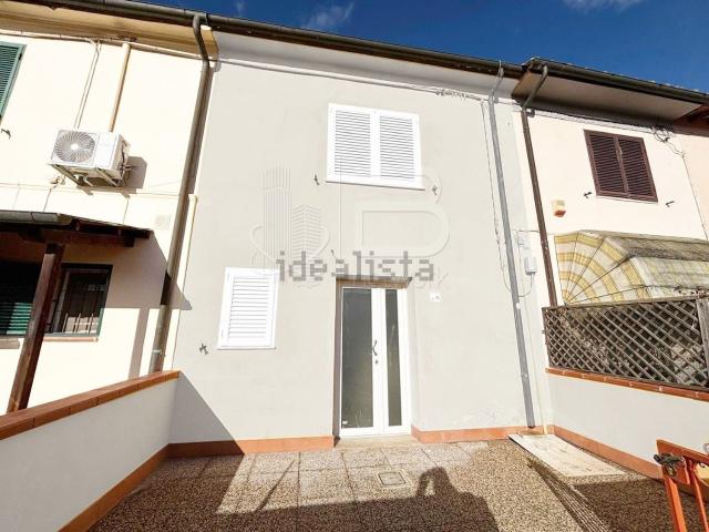 Villetta indipendente in vendita di 80 m² in Via G. Castelnuovo Arena Metato, 15