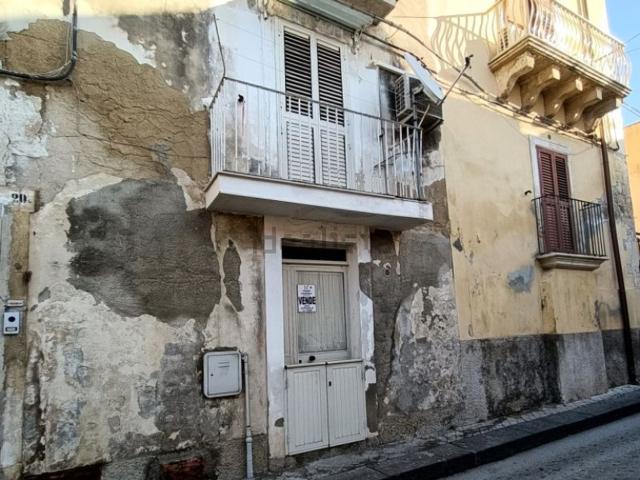 Villetta indipendente in vendita di 80 m² in Via Giovanni Aurispa, 201
