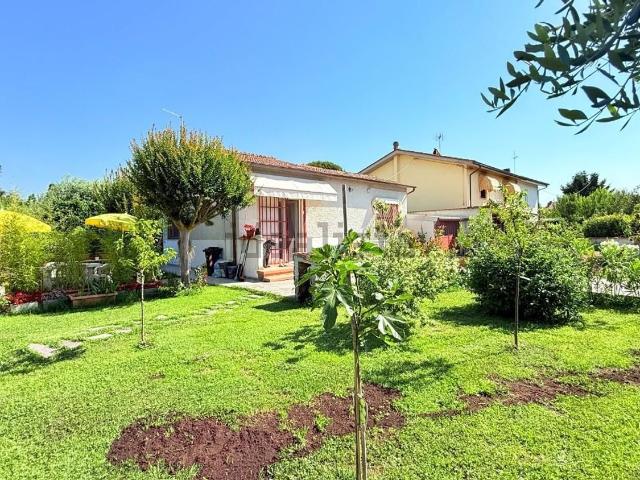 Villetta indipendente in vendita di 80 m² in Via Giuseppe Garibaldi