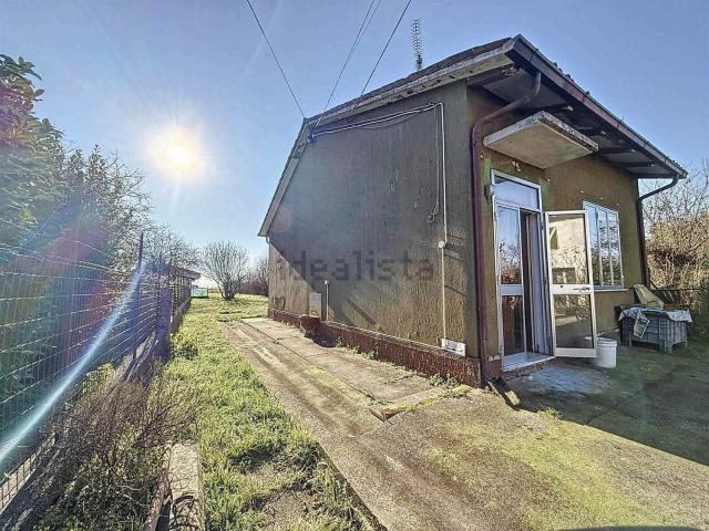 Villetta indipendente in vendita di 80 m² in Via I. Bonacolsi, 9