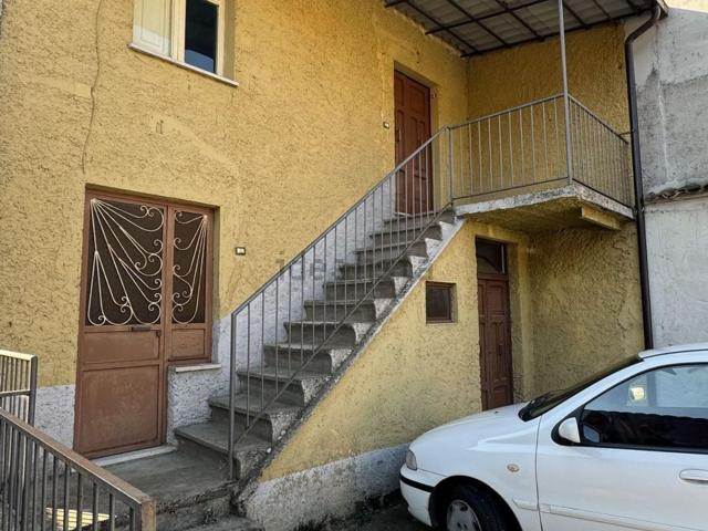 Villetta indipendente in vendita di 80 m² in Via le Poste
