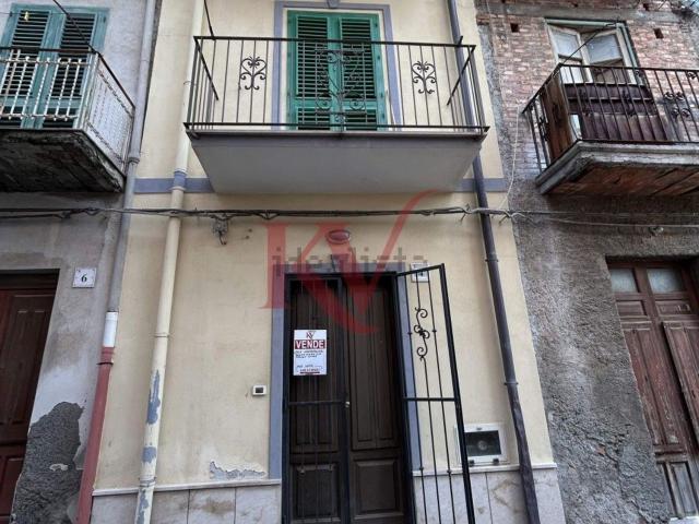 Villetta indipendente in vendita di 80 m² in Via Monsignore Aliquò, 4