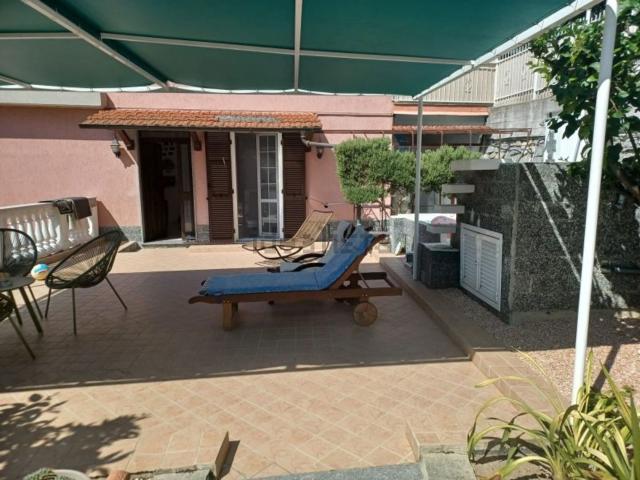Villetta indipendente in vendita di 80 m² in Via Neghelli