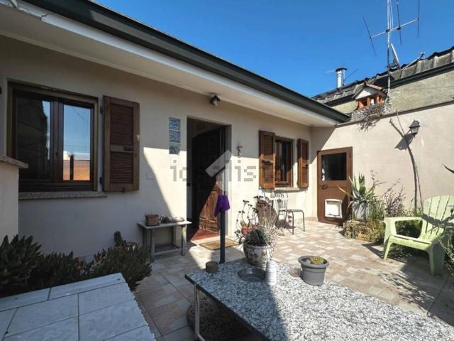 Villetta indipendente in vendita di 80 m² in Via Nino Dall&apos Oro, 17