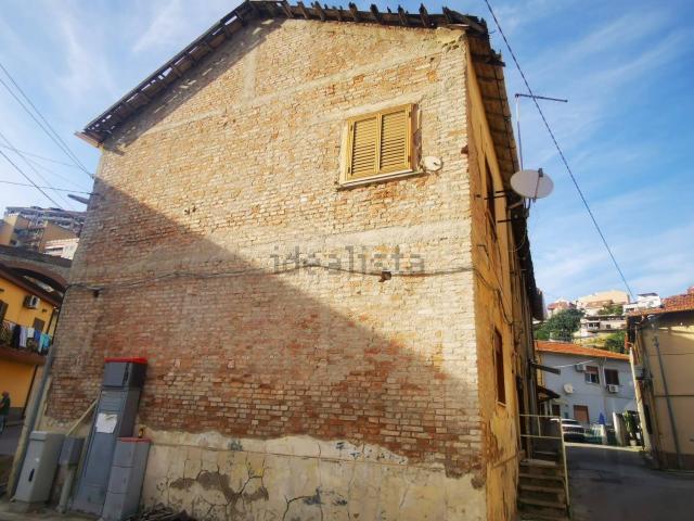 Villetta indipendente in vendita di 80 m² in Via Orvieto