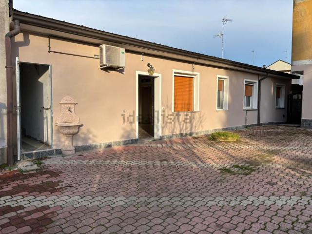 Villetta indipendente in vendita di 80 m² in Via Pasubio