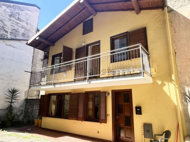 Villetta indipendente in vendita di 80 m² in Via Piovale