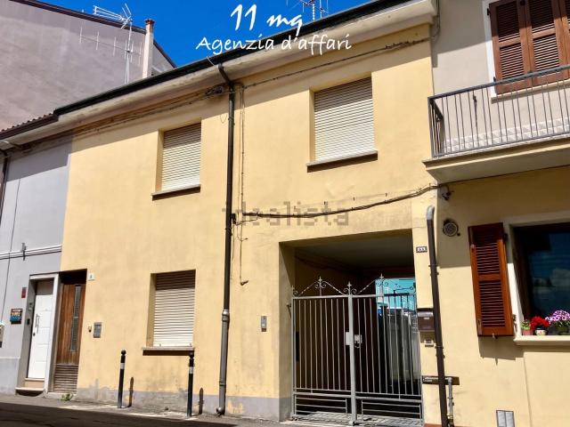 Villetta indipendente in vendita di 80 m² in Via Semprini, 8