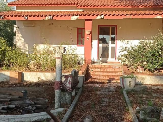 Villetta indipendente in vendita di 80 m² in Via Serri, 33