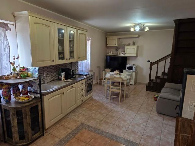Villetta indipendente in vendita di 80 m² in Via Spiagge Castello