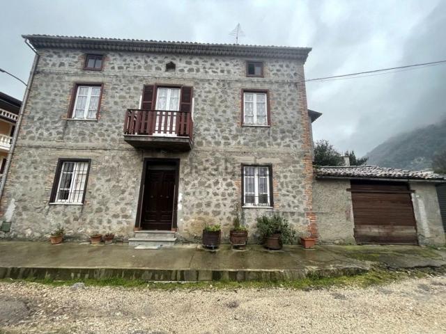 Villetta indipendente in vendita di 80 m²