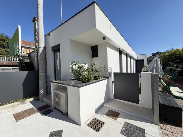 Villetta indipendente in vendita di 80 m²