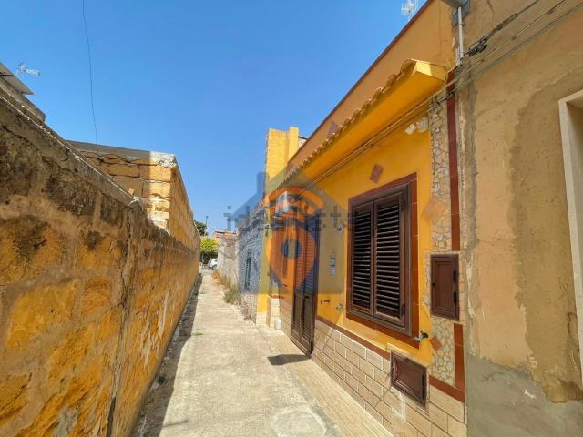 Villetta indipendente in vendita di 81 m² in Via Bolzano, 4