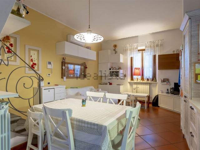 Villetta indipendente in vendita di 81 m² in Via dei Platani