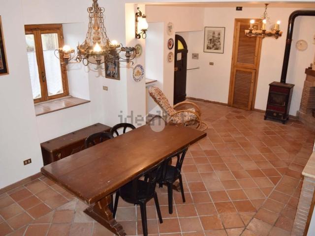 Villetta indipendente in vendita di 81 m² in Via Porta Valeria, 168