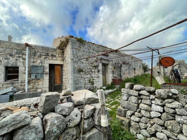 Villetta indipendente in vendita di 82 m² in Via San Giuliano Macallè
