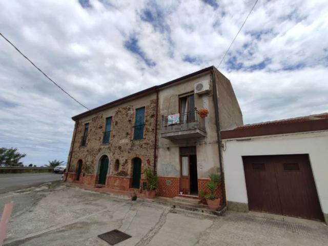 Villetta indipendente in vendita di 87 m² in Strada Statale 113, 639