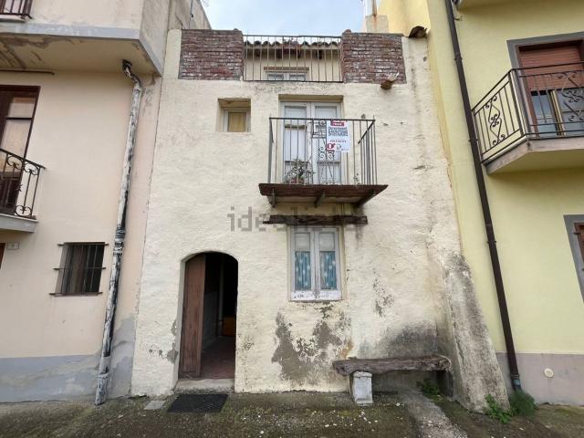 Villetta indipendente in vendita di 84 m² in Via C. Battisti, 11
