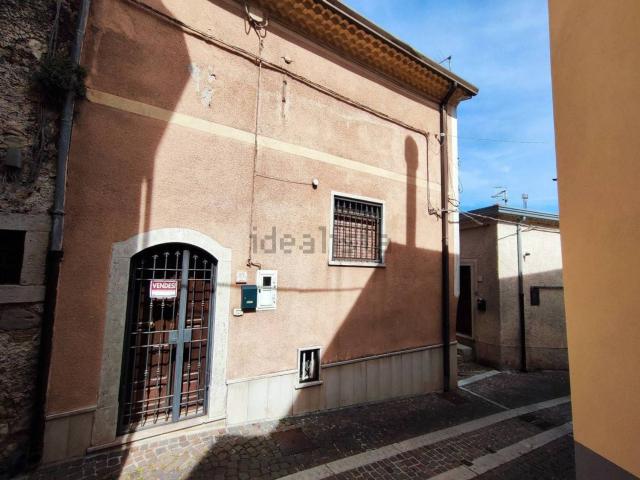Villetta indipendente in vendita di 84 m² in Via Fontana, 15