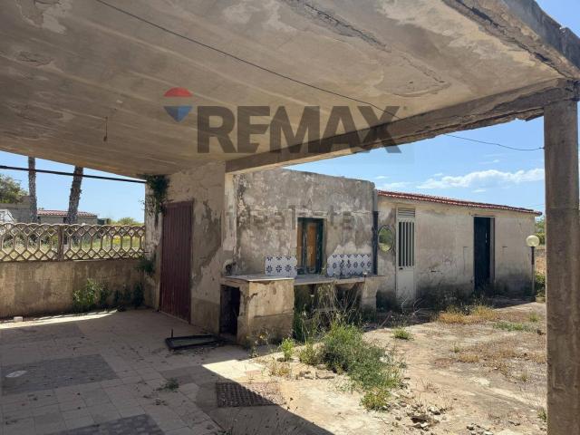 Villetta indipendente in vendita di 84 m² in Via Nettuno, 221