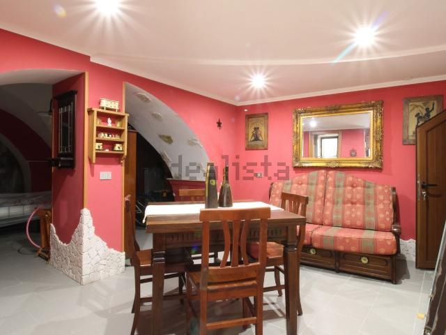 Villetta indipendente in vendita di 85 m² in Via Carlo Alberto, 1