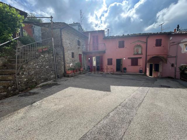 Villetta indipendente in vendita di 85 m² in Via Crespole e Fabbriche