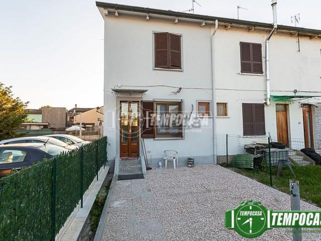 Villetta indipendente in vendita di 85 m² in Via Dante Alighieri