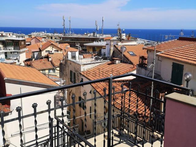 Villetta indipendente in vendita di 85 m² in Via Francesco Corradi