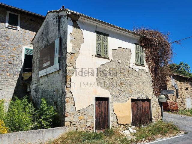 Villetta indipendente in vendita di 86 m² in Corso Verbone