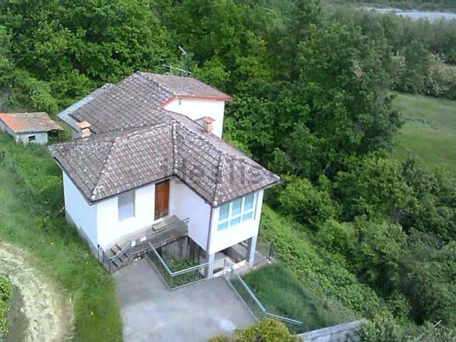 Villetta indipendente in vendita di 86 m² in Località Granelli di Credarola
