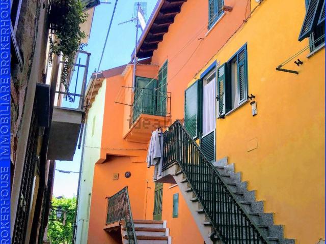 Villetta indipendente in vendita di 86 m² in Vico dei Fiori, 2