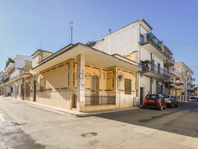 Villetta indipendente in vendita di 86 m² in Via D. Cassano, 12