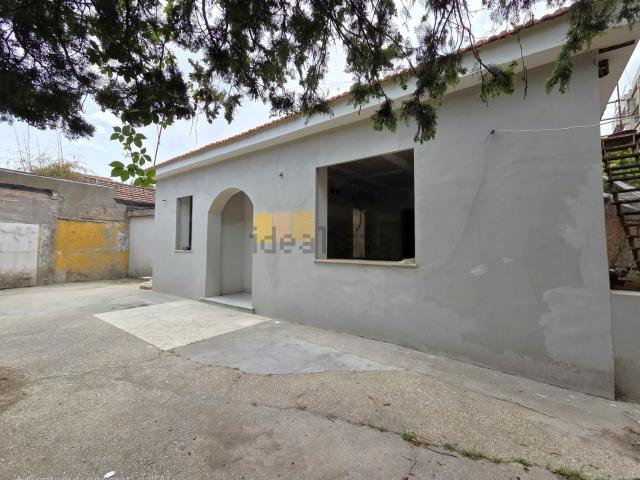 Villetta indipendente in vendita di 86 m² in Via di Acqua Bullicante