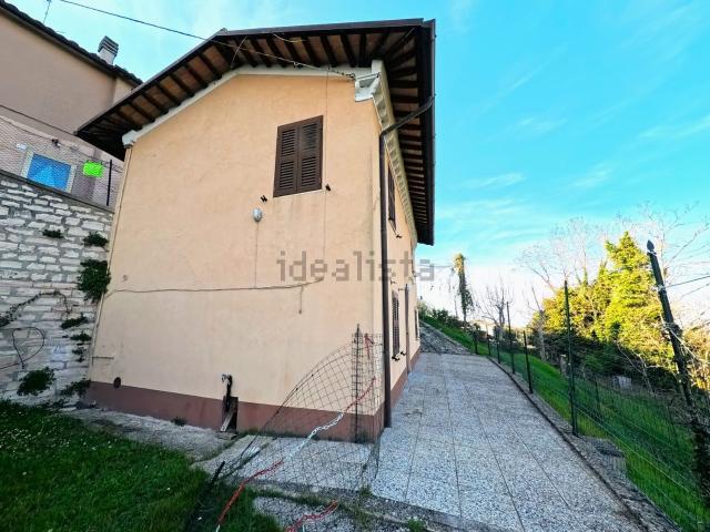 Villetta indipendente in vendita di 86 m² in Via Mari