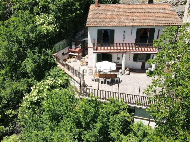 Villetta indipendente in vendita di 88 m² in Via Cirillo, 4