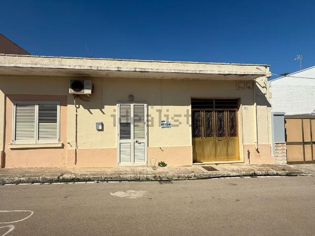 Villetta indipendente in vendita di 88 m² in Via Regina Elena, 21