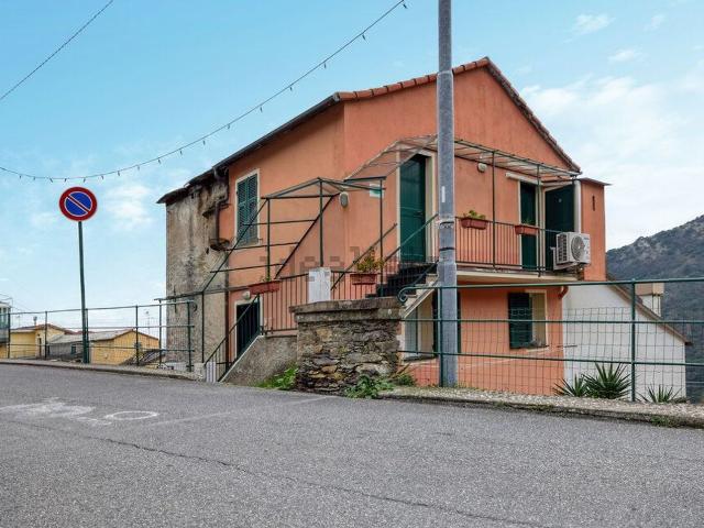 Villetta indipendente in vendita di 89 m² in Frazione Canpa, 37