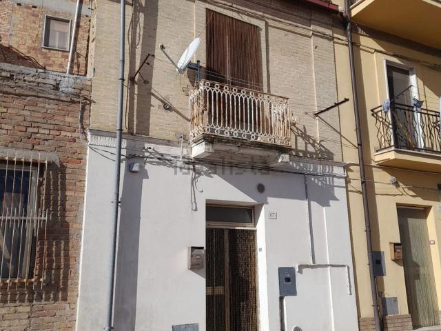 Villetta indipendente in vendita di 89 m² in Via Pierdicasso Barile, 67