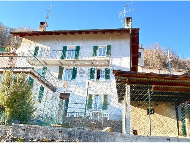 Villetta indipendente in vendita di 93 m² in Via Vittorio Emanuele III, 12