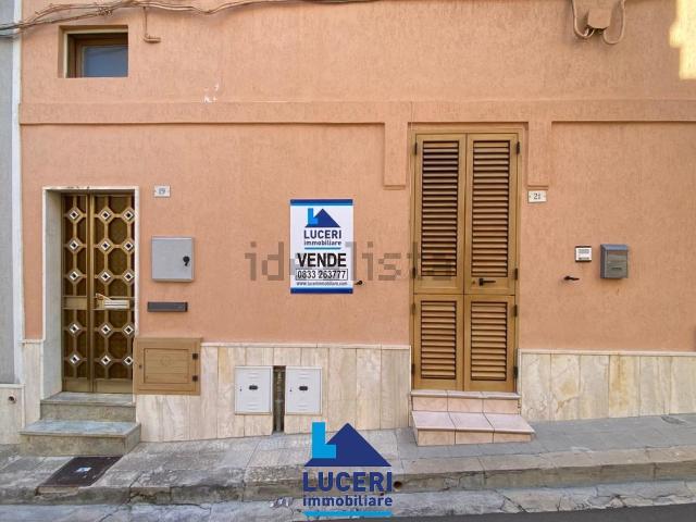 Villetta indipendente in vendita di 93 m² in Via XXIV Maggio, 21