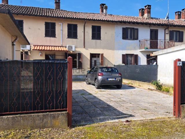 Villetta indipendente in vendita di 93 m² in Via Isimbardi, 13