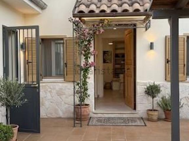 Villetta indipendente in vendita di 93 m² in Via Roma, 62