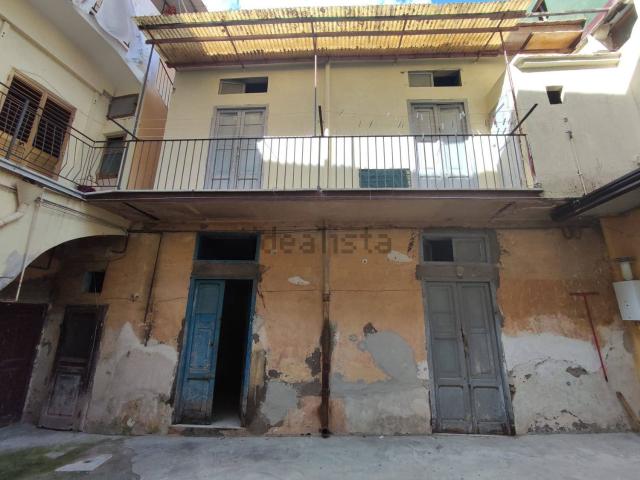 Villetta indipendente in vendita di 93 m² in Via Sant&apos Antonio Abate