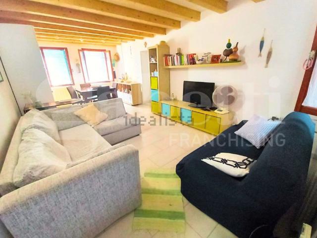 Villetta indipendente in vendita di 93 m² in Via Sottomarina