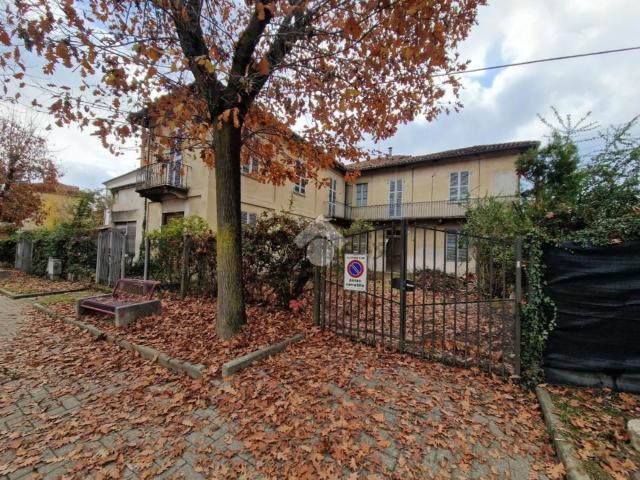 Villetta indipendente in vendita di 900 m² in Piazza Guglielmo Marconi, 13